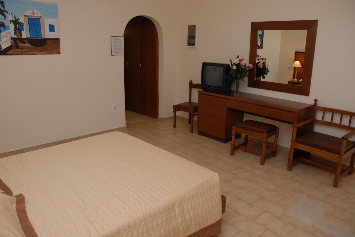 Paleos Hotel Apartments Ialysos  Esterno foto