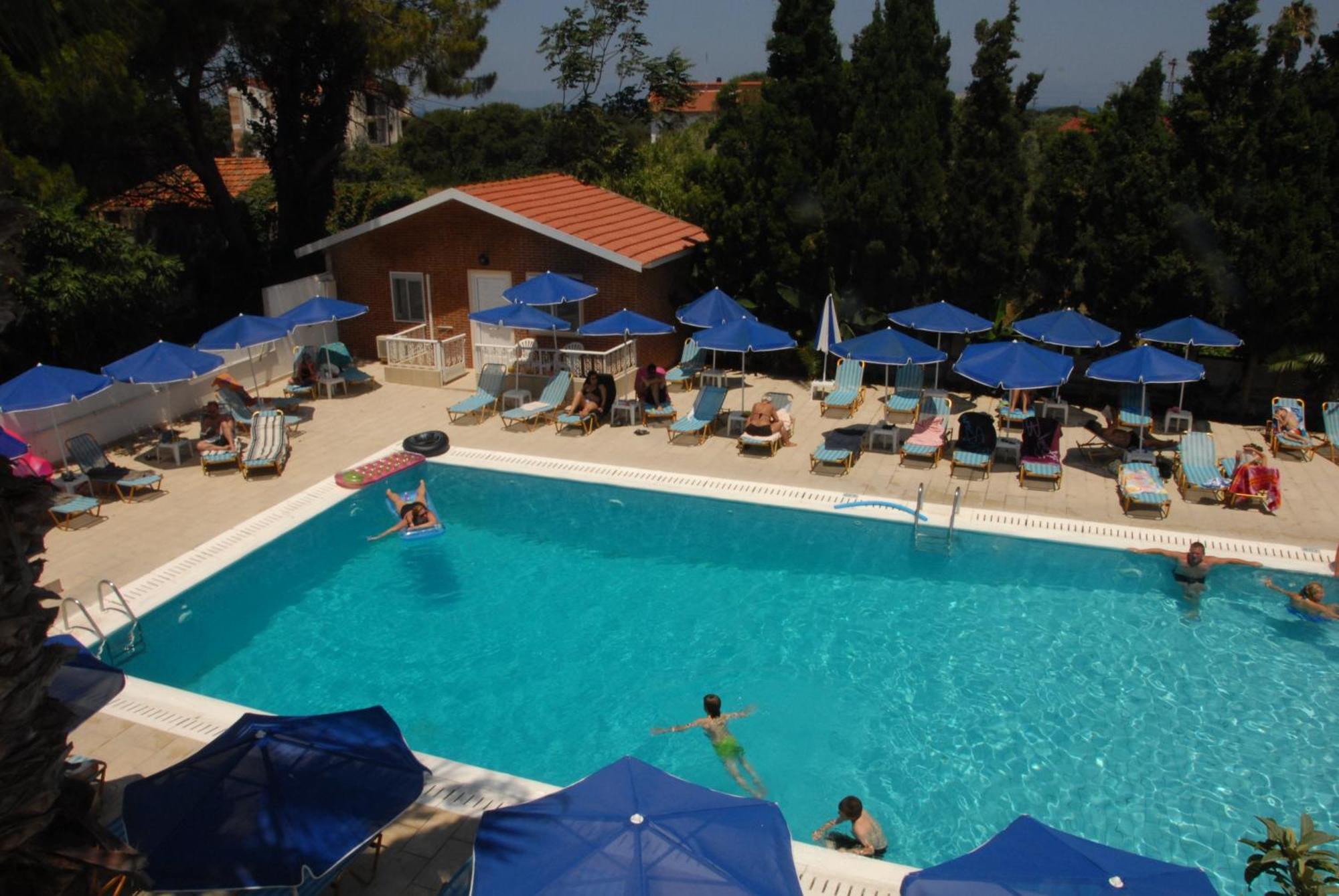 Paleos Hotel Apartments Ialysos  Esterno foto