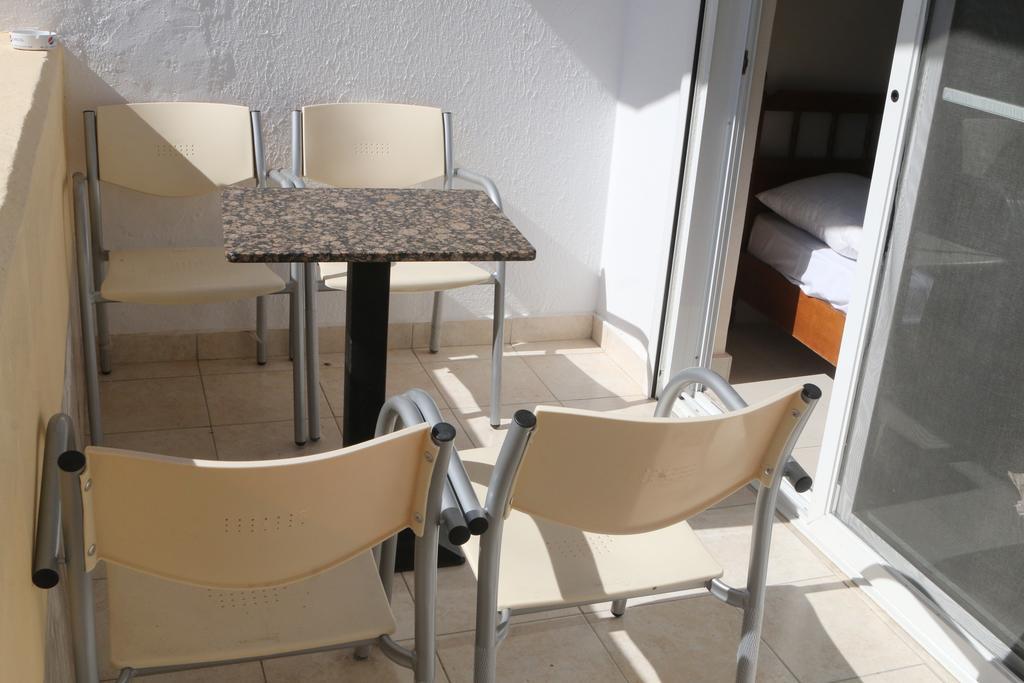 Paleos Hotel Apartments Ialysos  Esterno foto