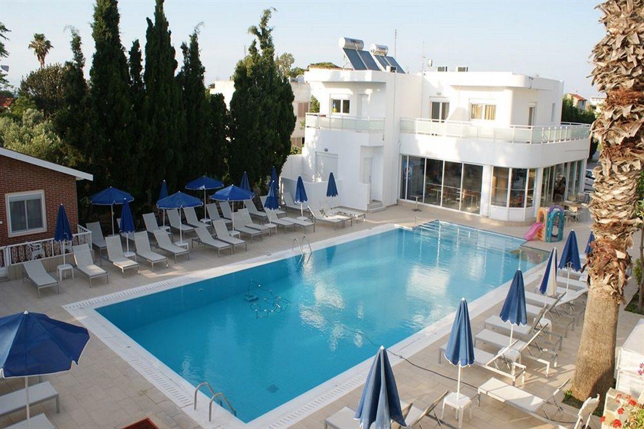 Paleos Hotel Apartments Ialysos  Esterno foto