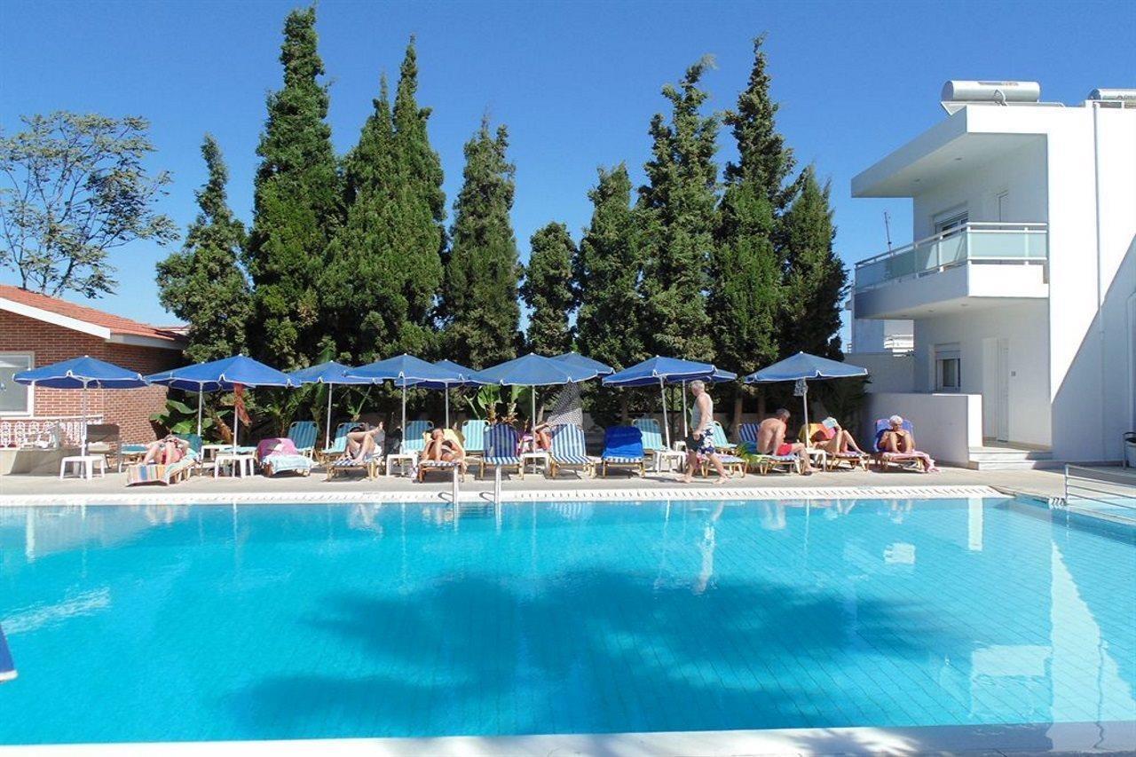 Paleos Hotel Apartments Ialysos  Esterno foto